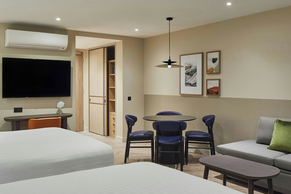 Residence Inn Edinburgh 32/45