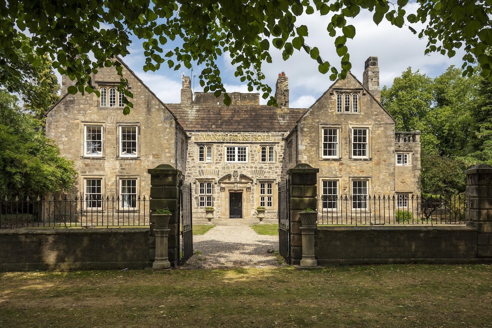 The Manor House Hotel & Spa 49/57