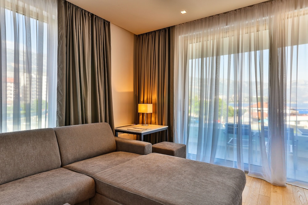 Wow Hotel 38/50