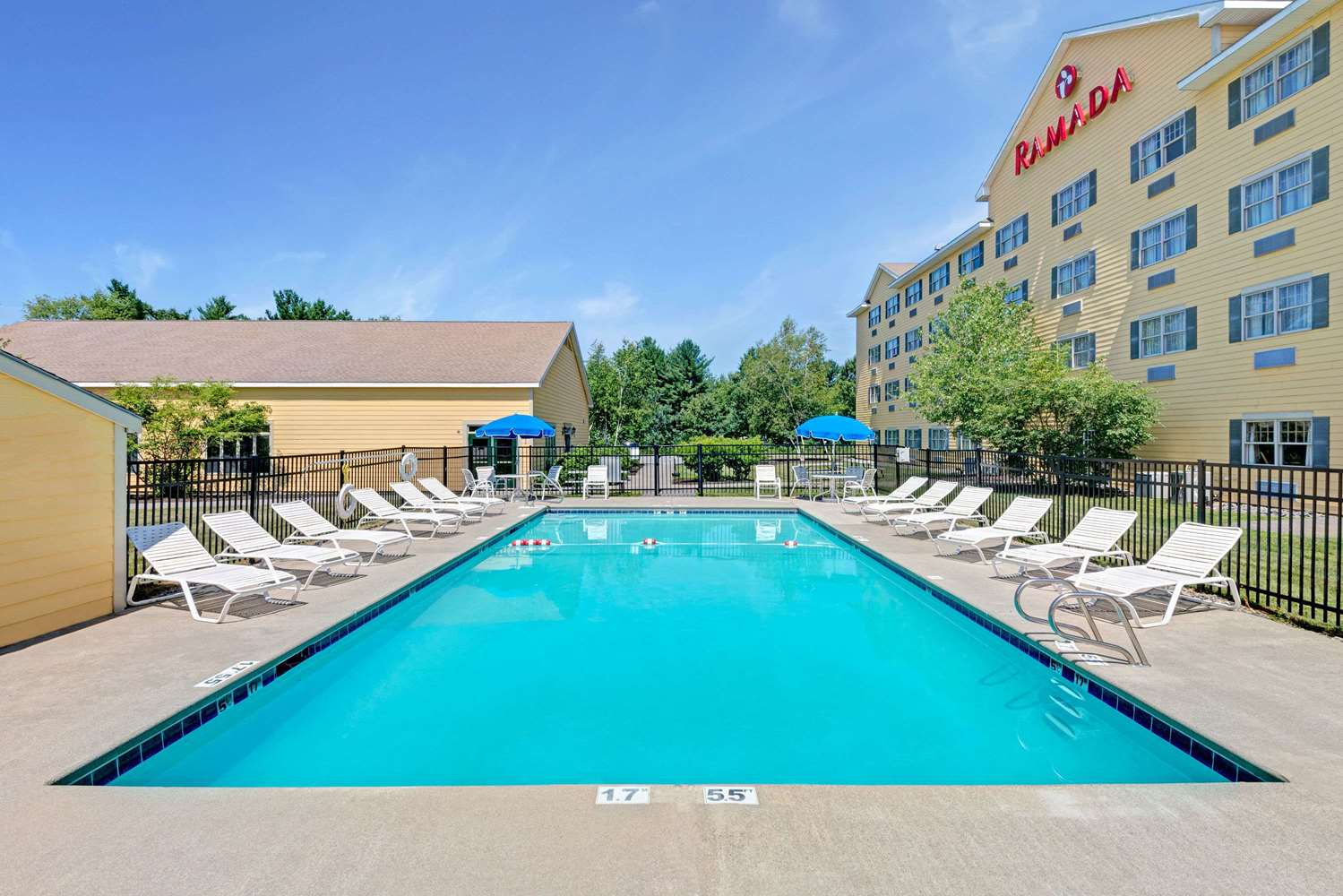 Ramada by Wyndham Saco/Old Orchard Beach Area 42/48