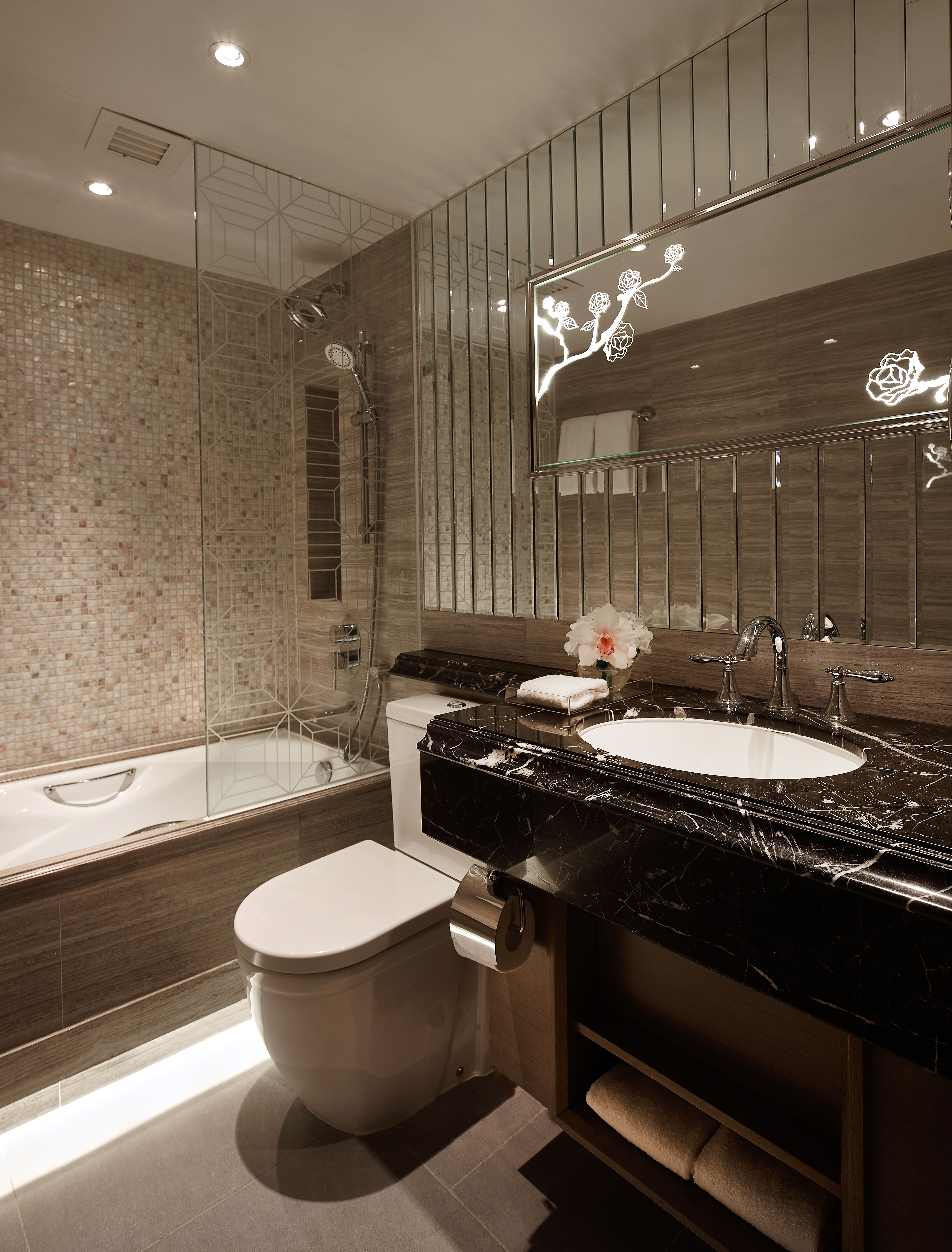 Dorsett Wanchai Hong Kong 44/46