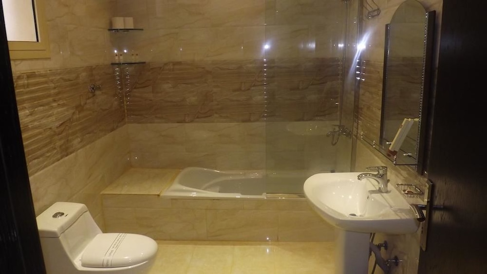 تالين المصيف للشقق الفندقية(Taleen Almasif Serviced Apartments) 49/52