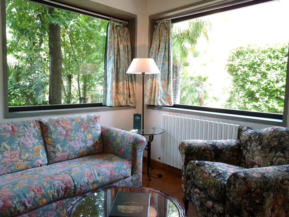 Classic Hotel 41/66