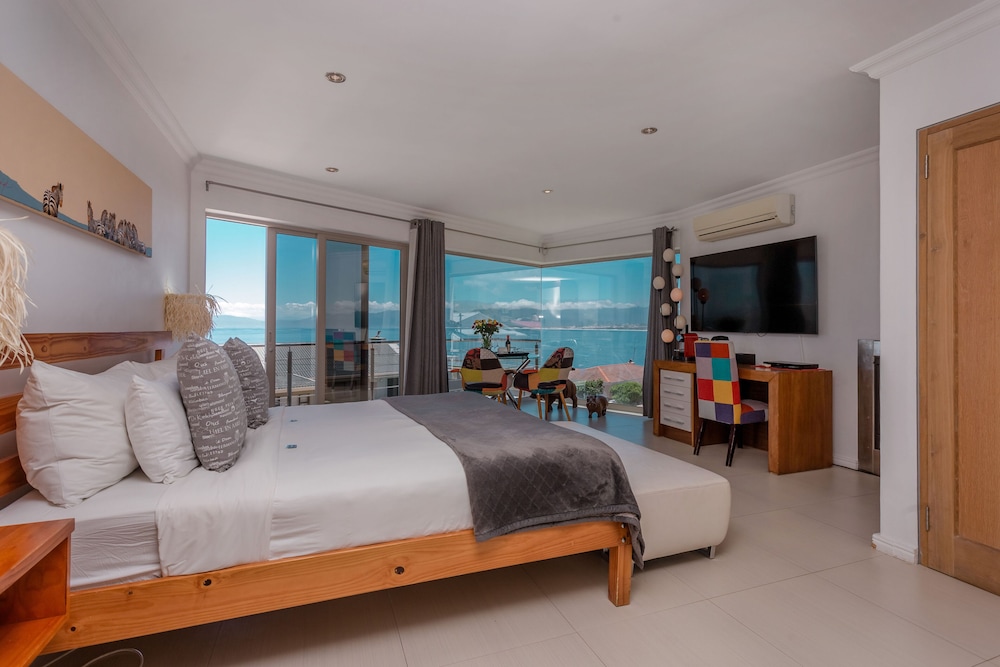 Sea Star Lodge 6/45