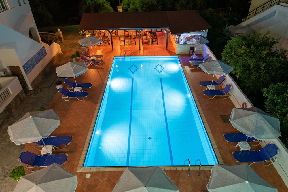 Sisi Breeze Hotel 26/33