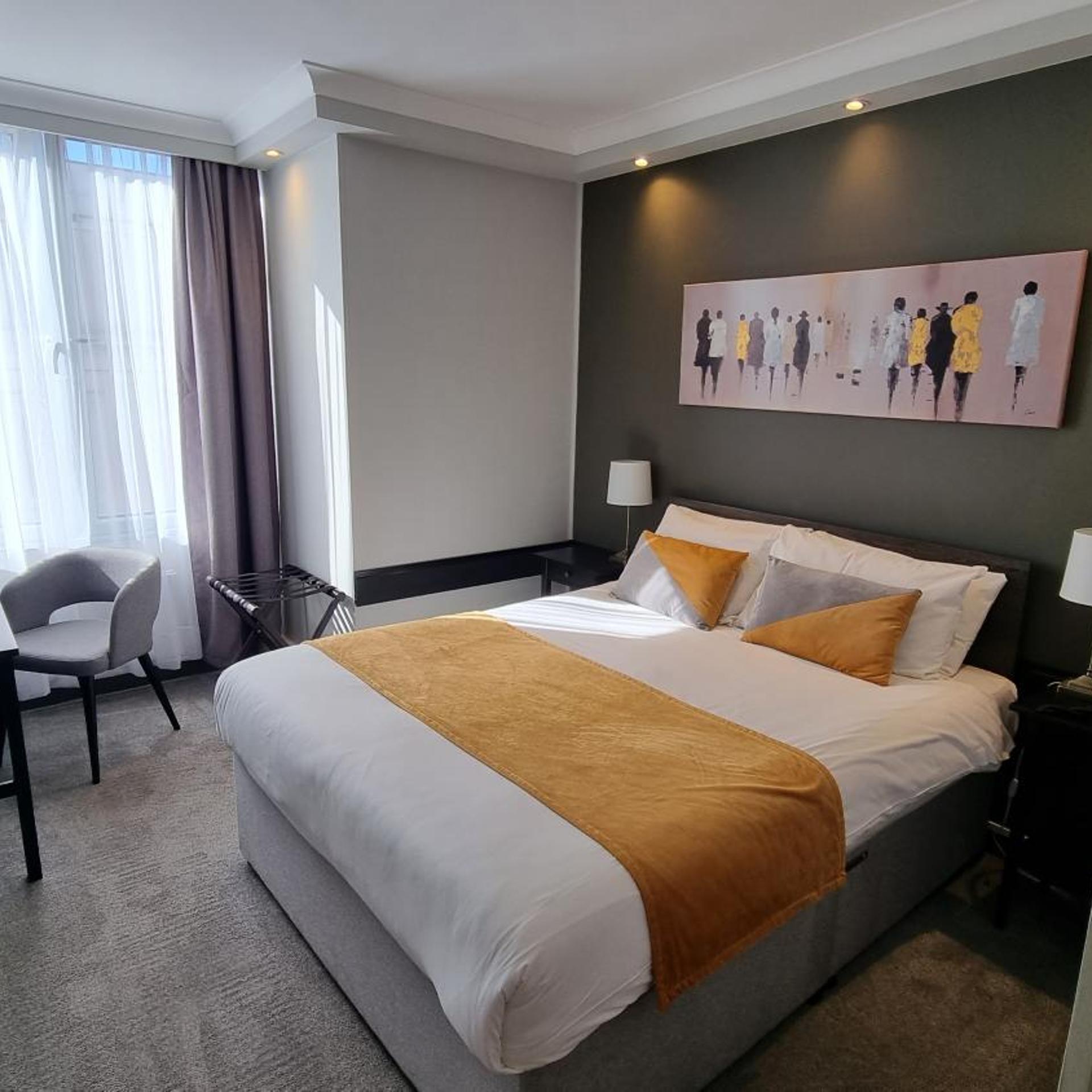 Plus, Superior, King Bed