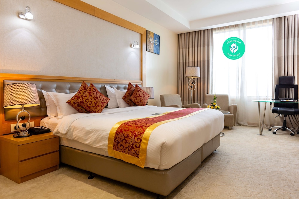 Golden Tulip Westlands Nairobi 16/75