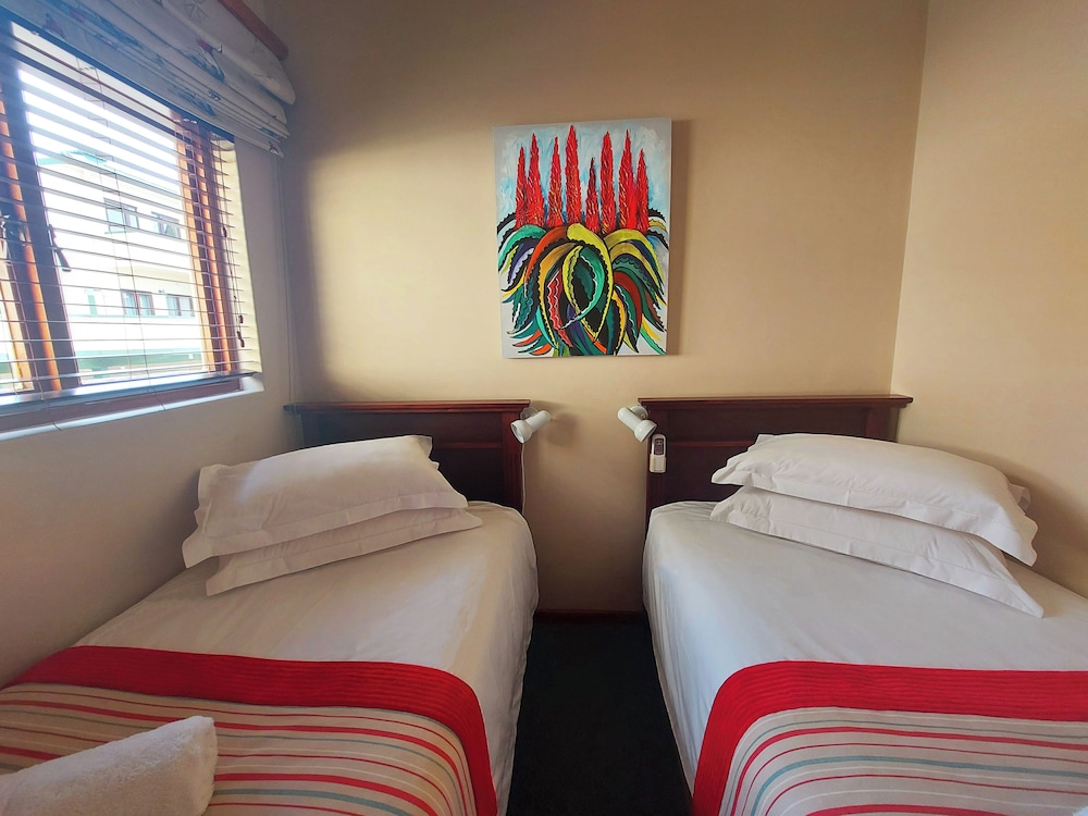 Perna Perna Mossel Bay 12/50