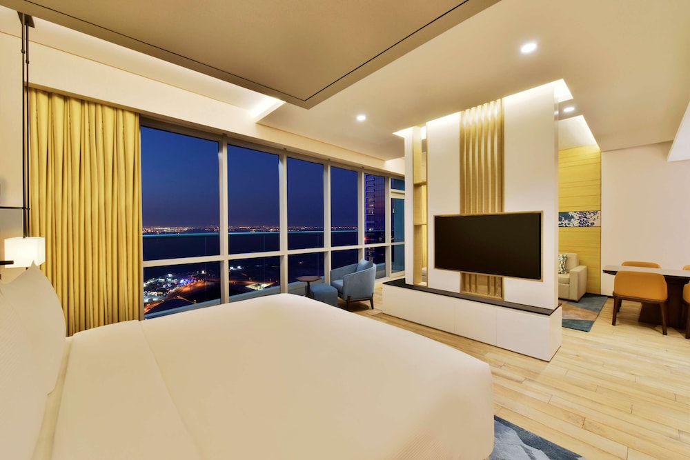 Hilton Bahrain 17/60