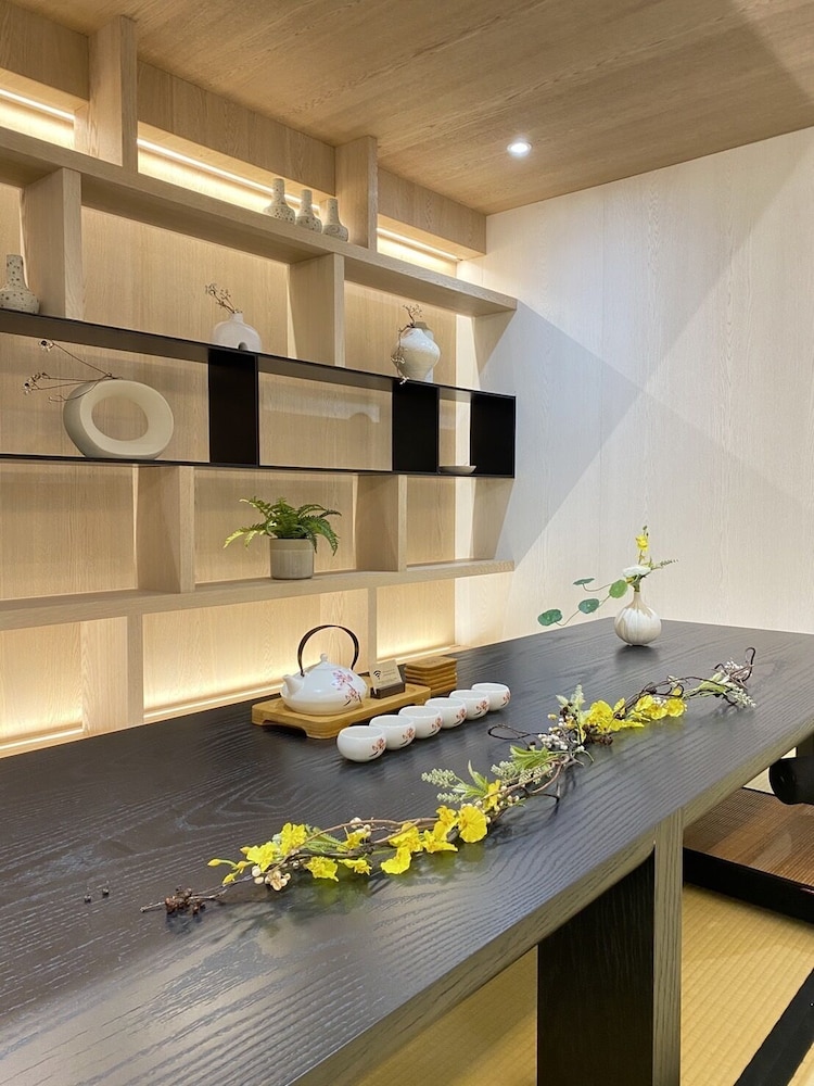 Jin Man Jia Hotel 38/62
