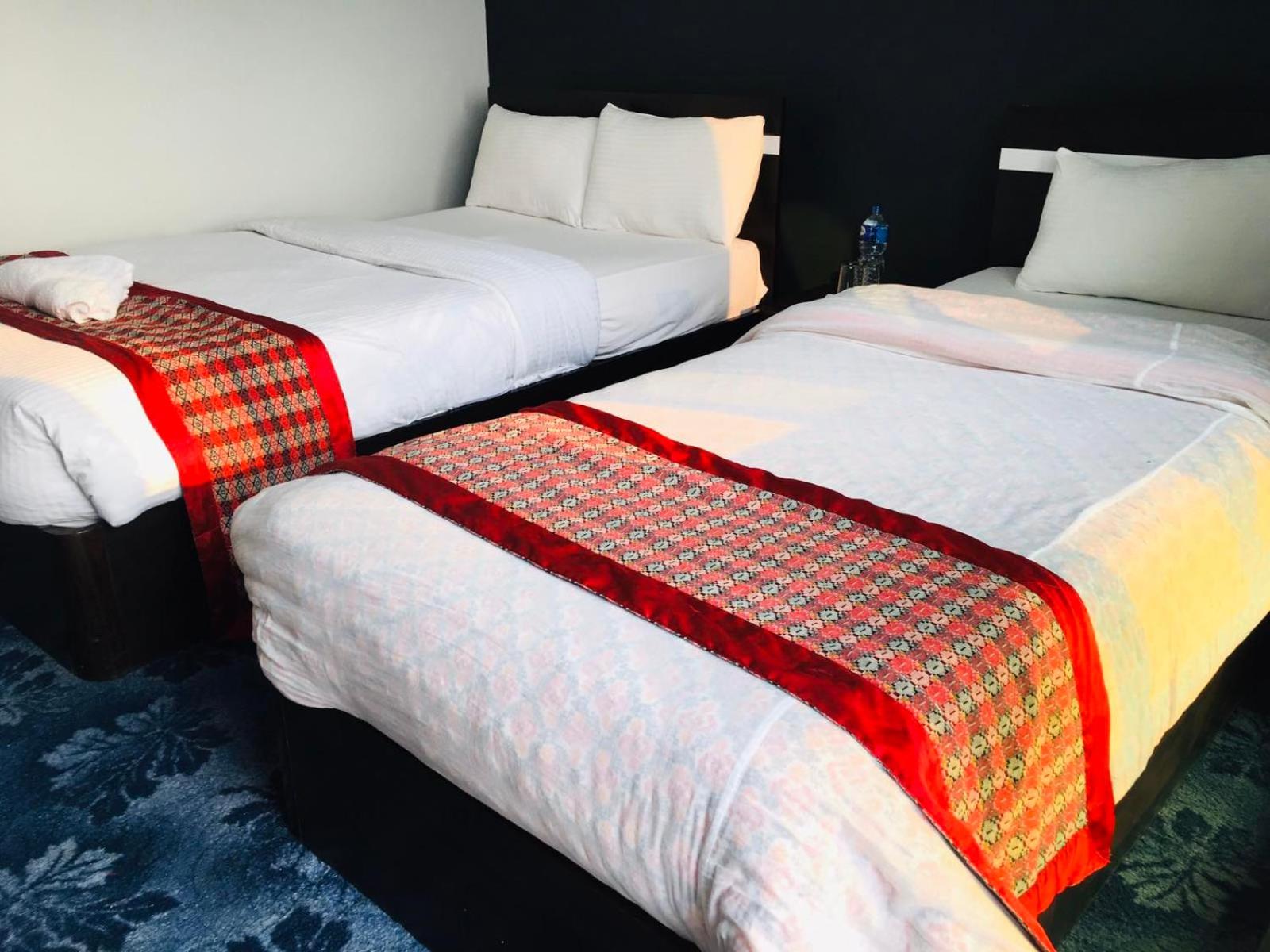 Hotel Hill Crown 14/32