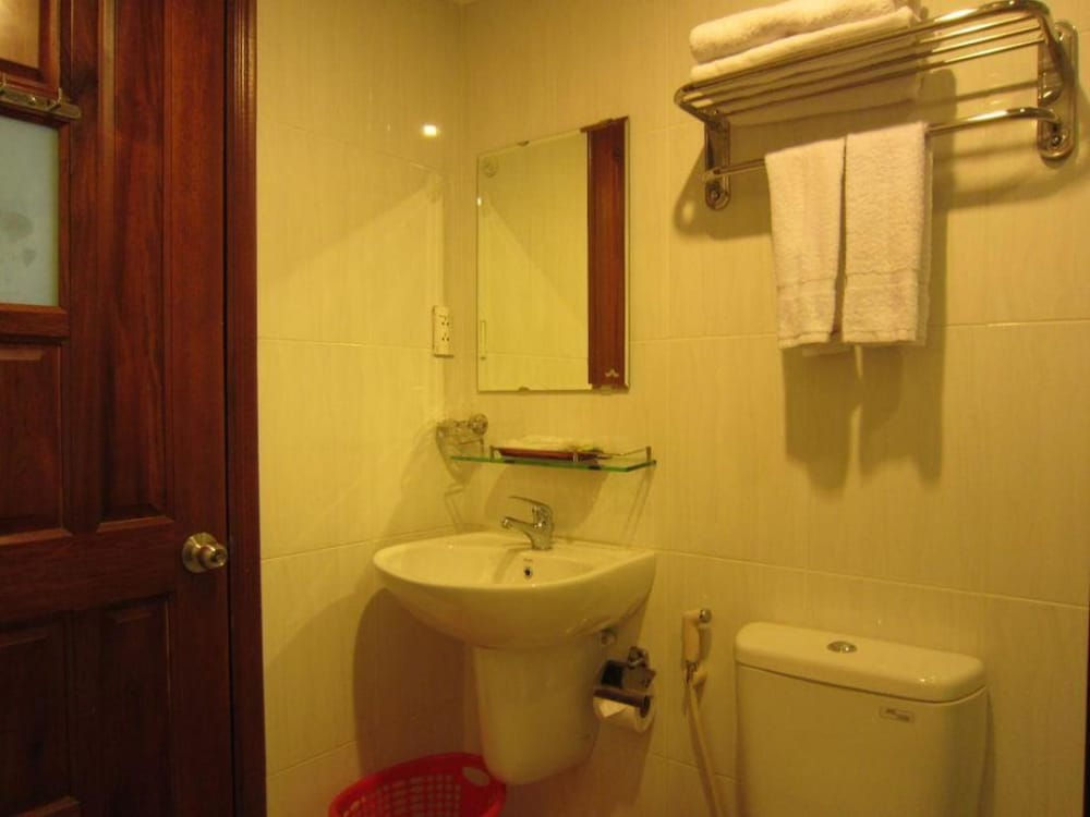 Hoang Hoang Hotel (Bloom 3) 47/49