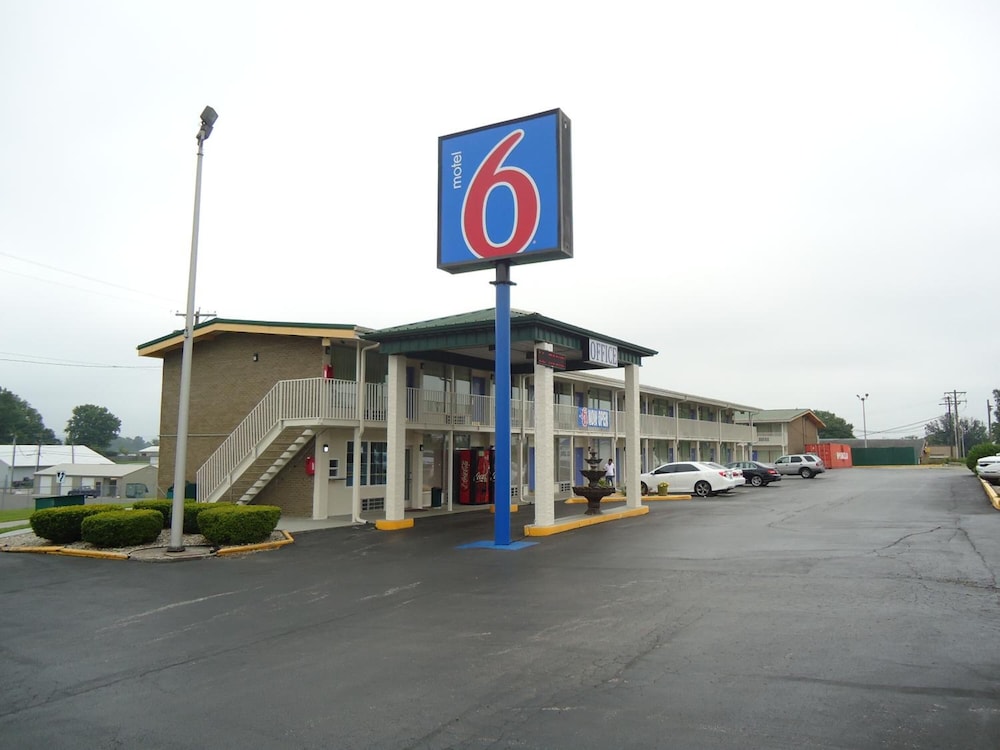 Motel6 Somerset, KY 22/29