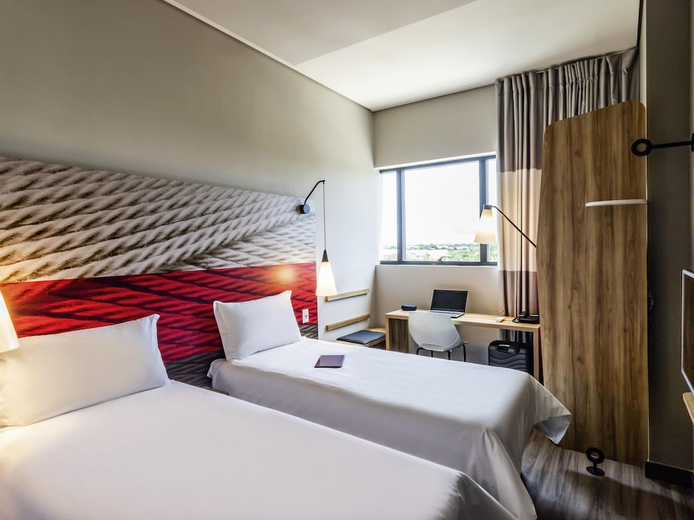 Ibis Palmas Avenida Jk Hotel 17/51