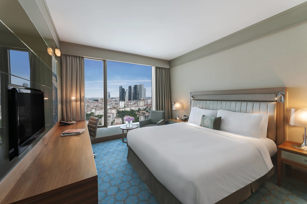 Renaissance Istanbul Polat Bosphorus Hotel 9/68