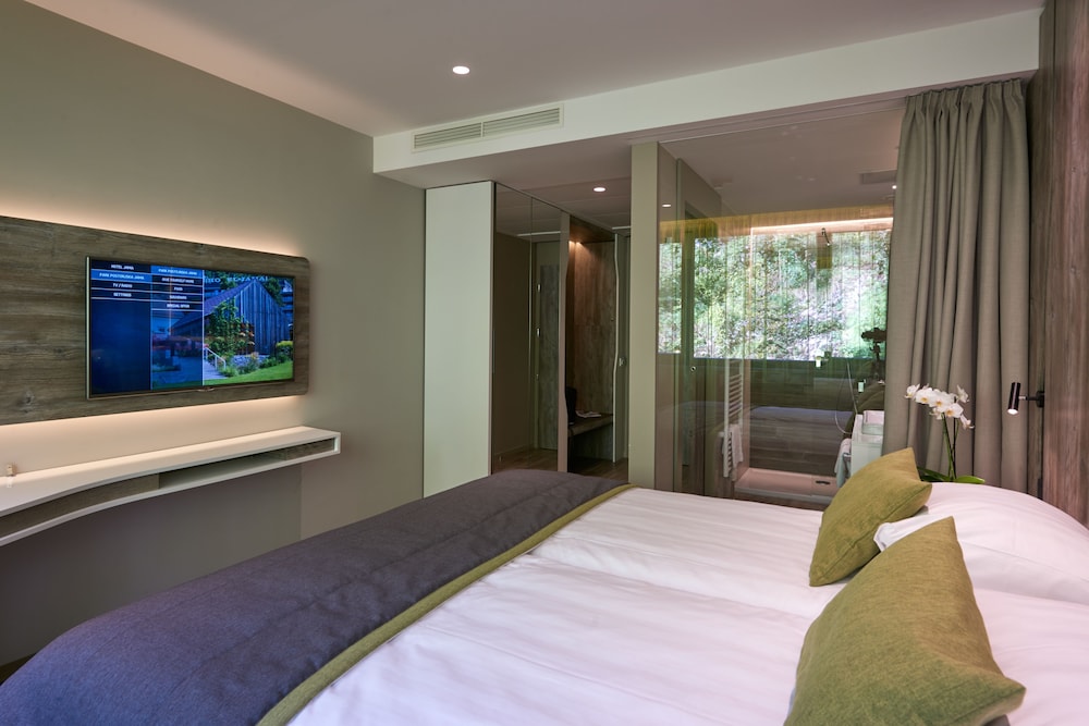 Hotel Jama 20/50