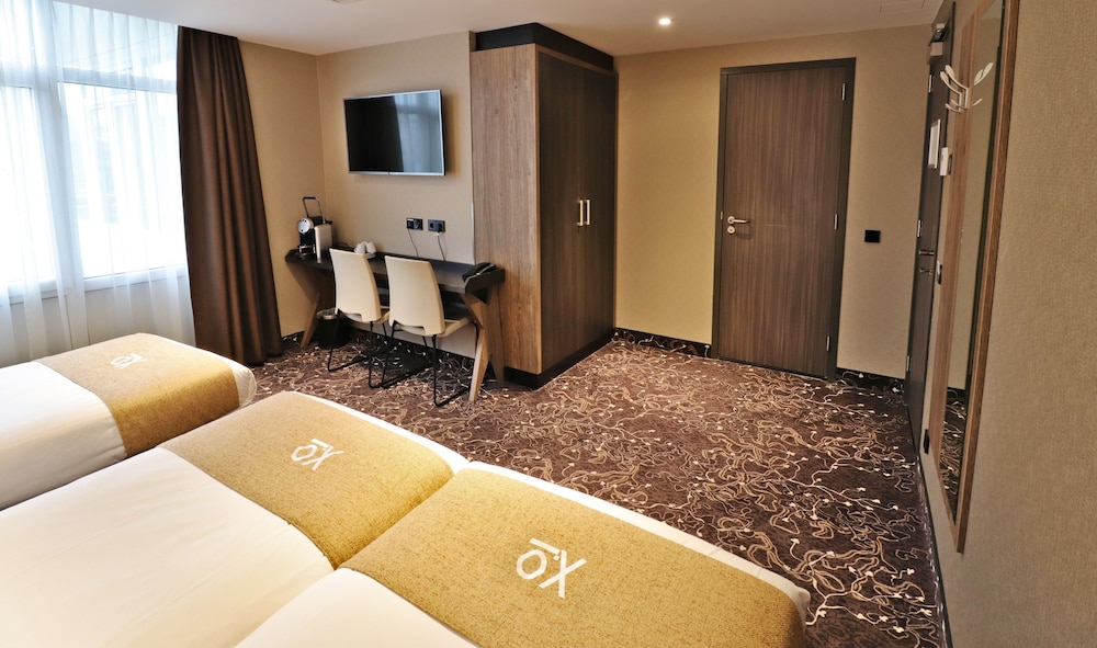 XO Hotels Infinity 28/60