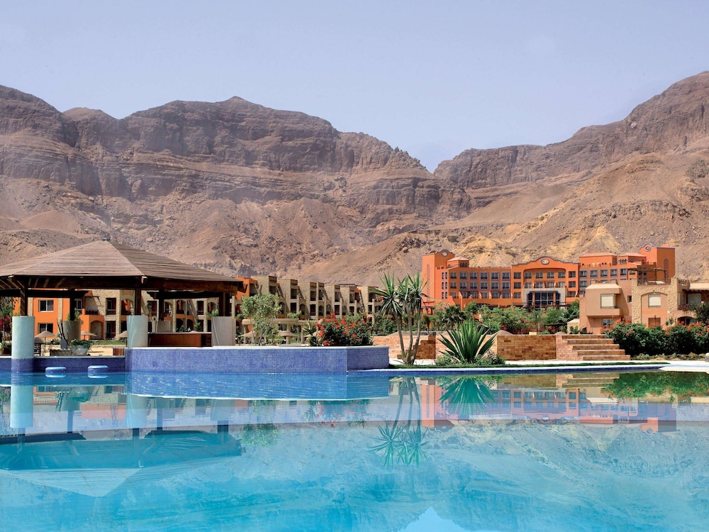 Movenpick Resort El Sokhna 10/77
