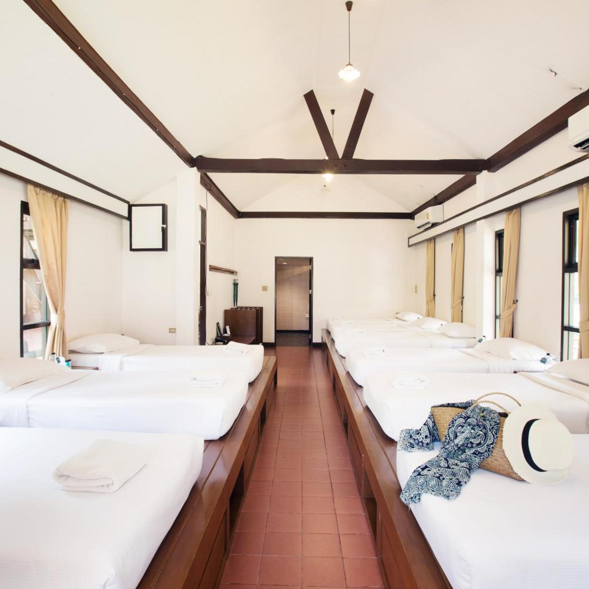 Baan, Futon Bed