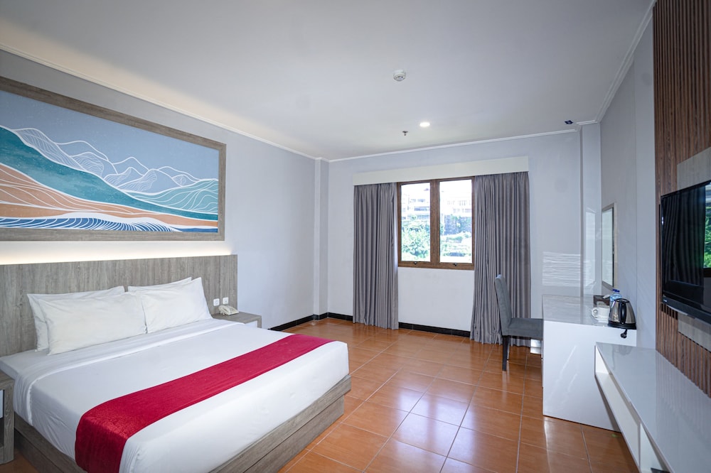 Front One Hk Resort Semarang 12/49
