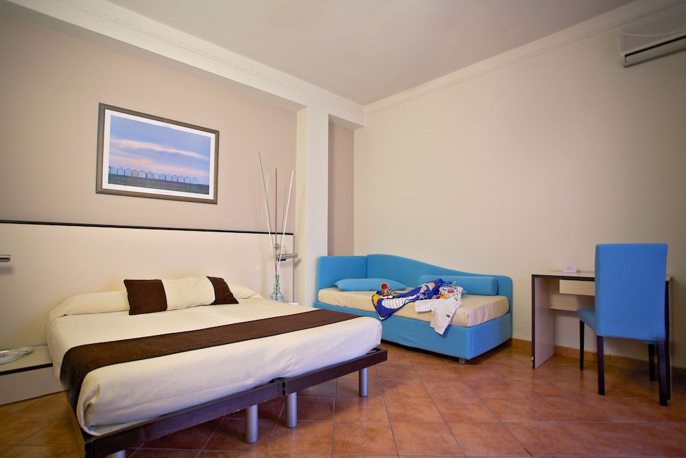Hotel Mediterraneo Mhm 15/46