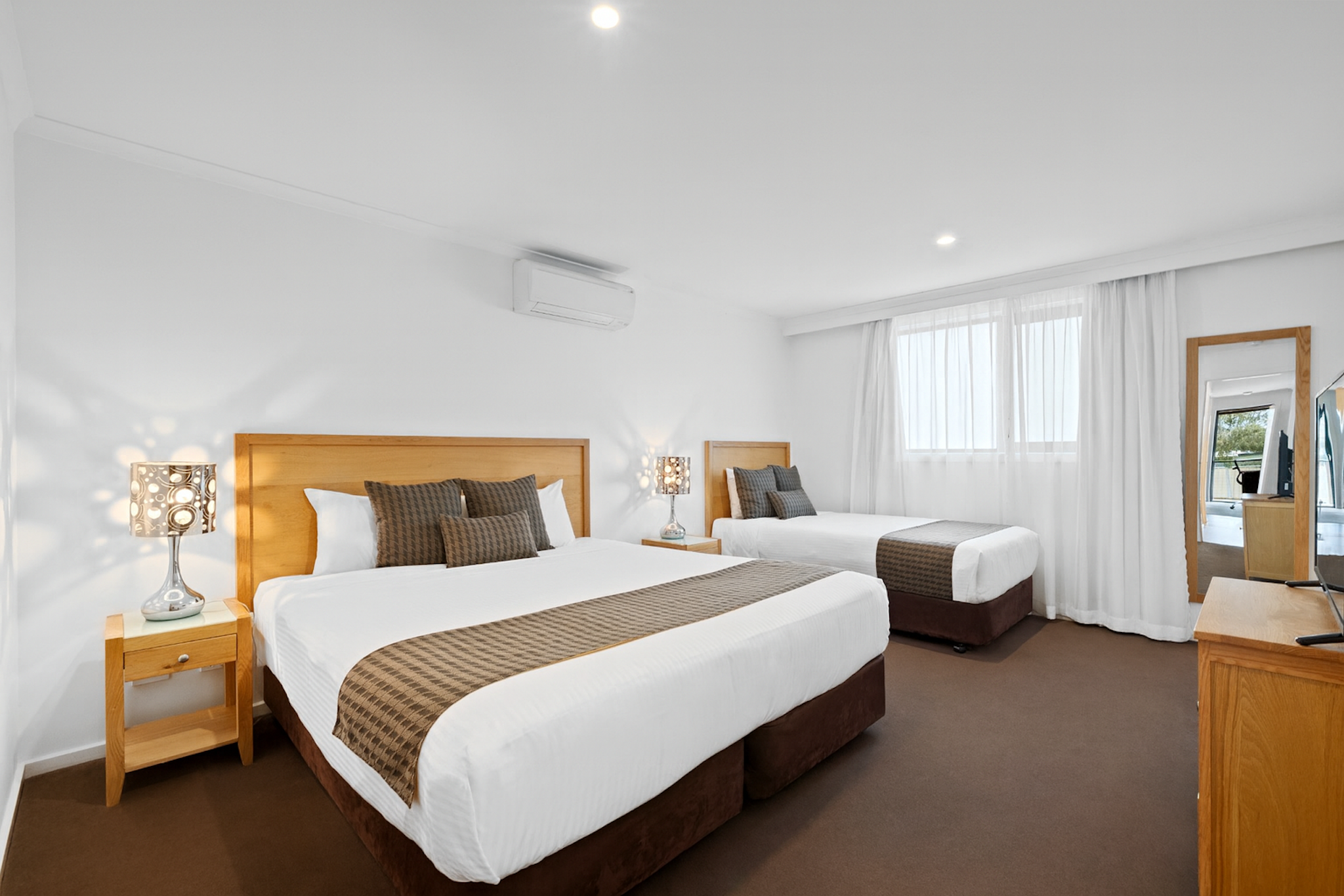 New Crossing Place Motel 18/43