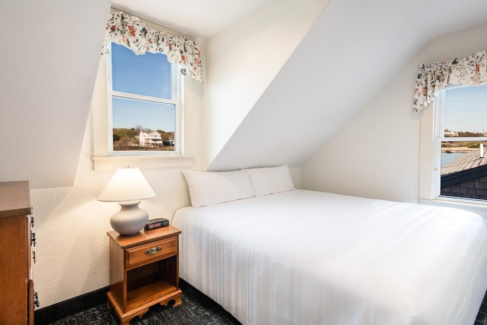 Green Harbor Resort 14/50