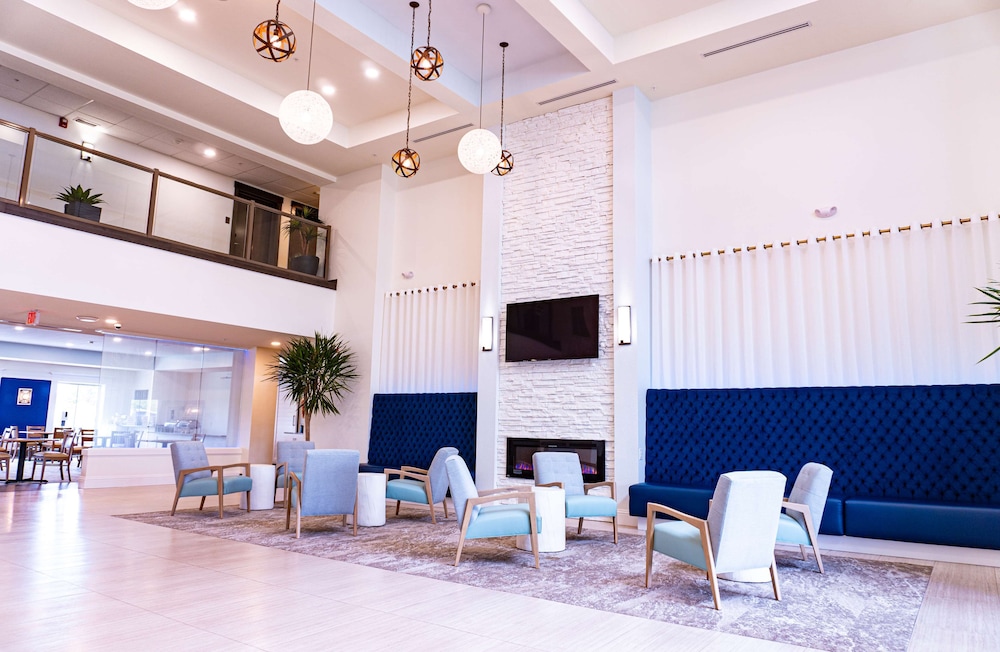 Coral Pointe Sarasota, an Ascend Collection Hotel 10/37