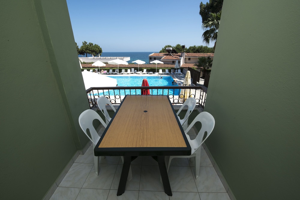 Otel Diyojen 46/50