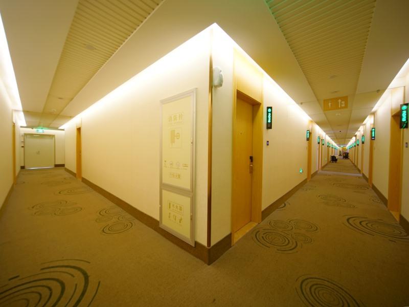 GreenTree Inn ShanghaiBaoshan District Tieshan Road Youyi Road Hotel 24/32