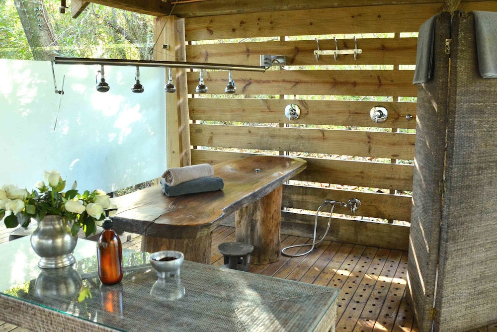 Summerfields Rose Retreat Spa 4/50