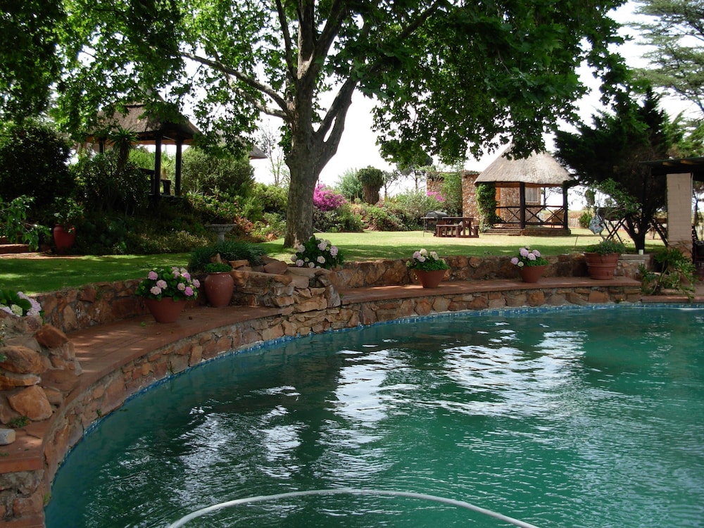 Sterkfontein Heritage Lodge 40/50