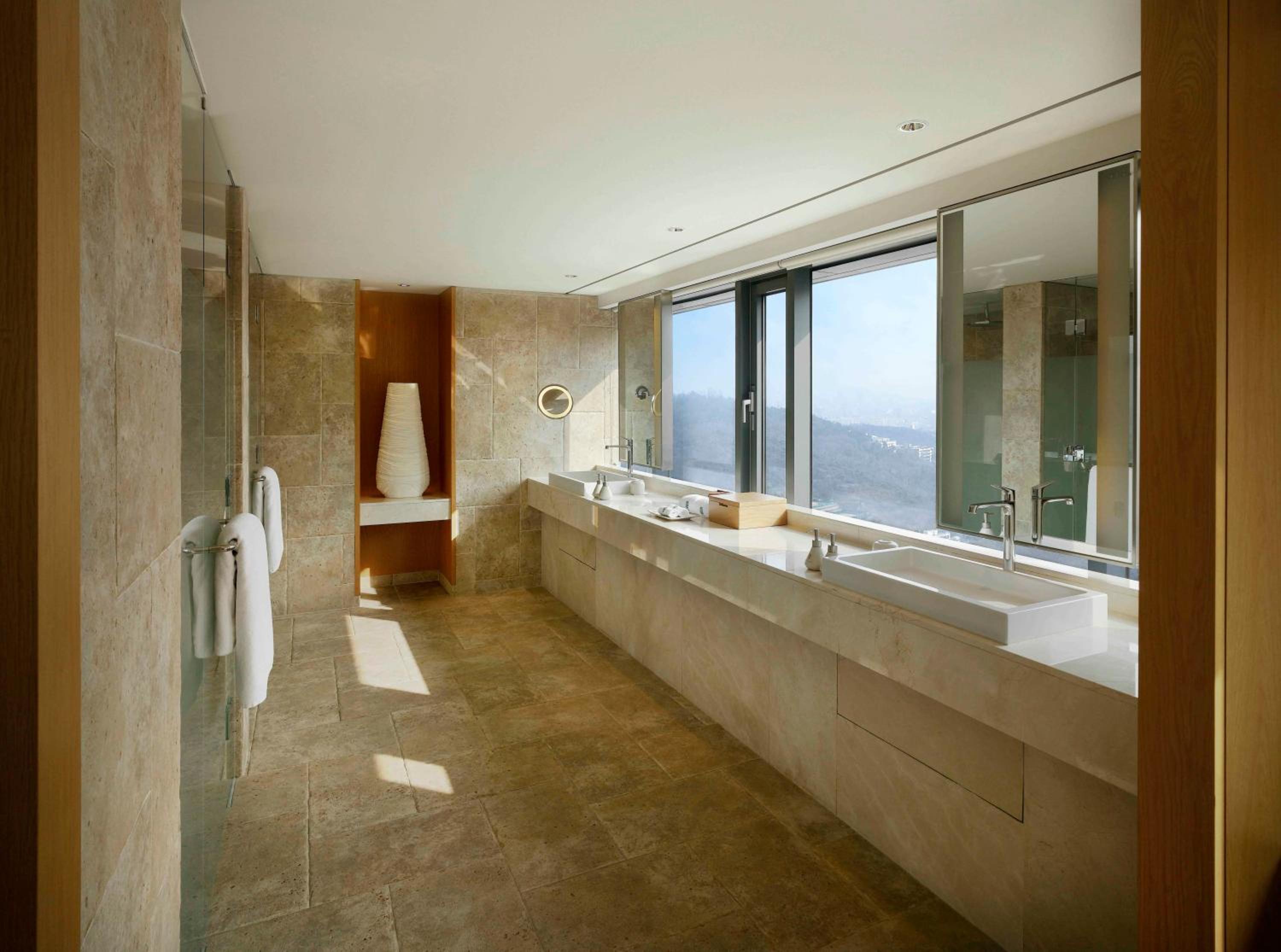 Interior, Namsan, Premier, with View, Living Area, Pool Access