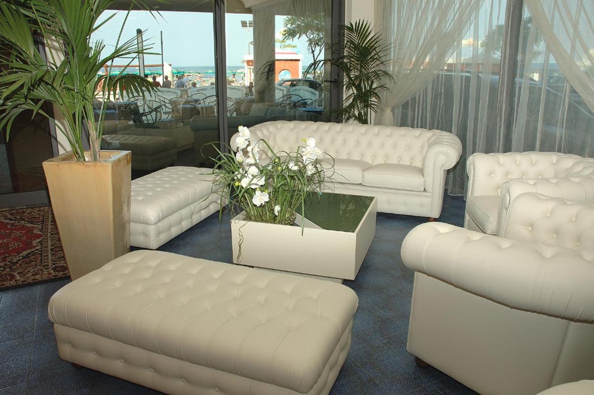 Foschi Peninsula Hotel 33/53