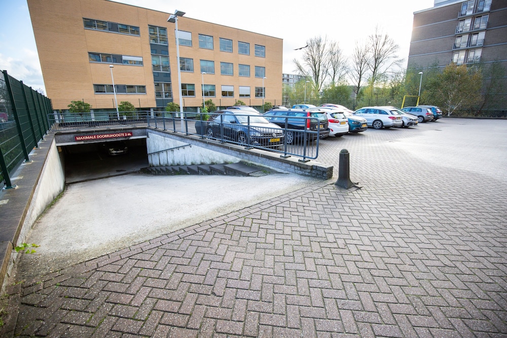 BASTION HOTEL ROTTERDAM ALEXANDER 6/40