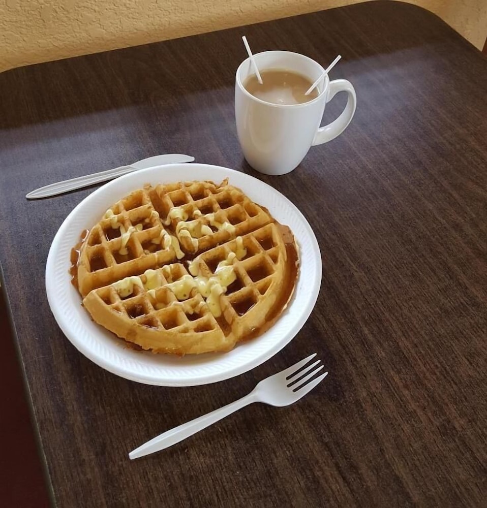 Best Economy Inn n Suites photo4