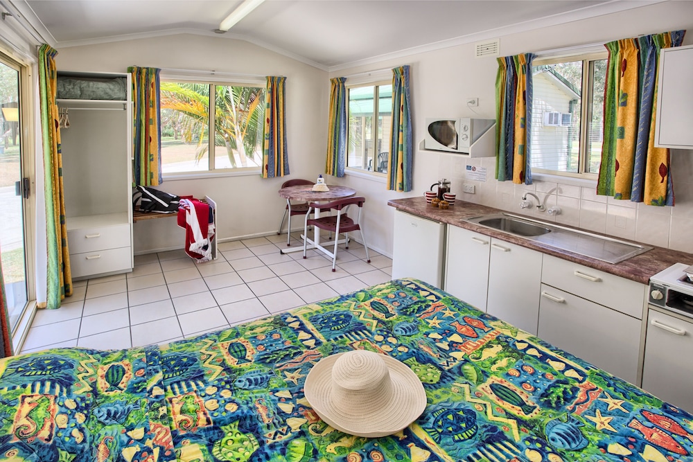 Glen Villa Resort 33/48