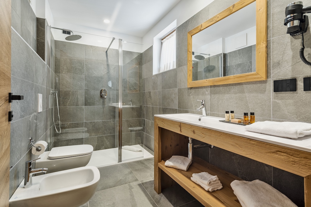 Camina Suite & Spa 49/50