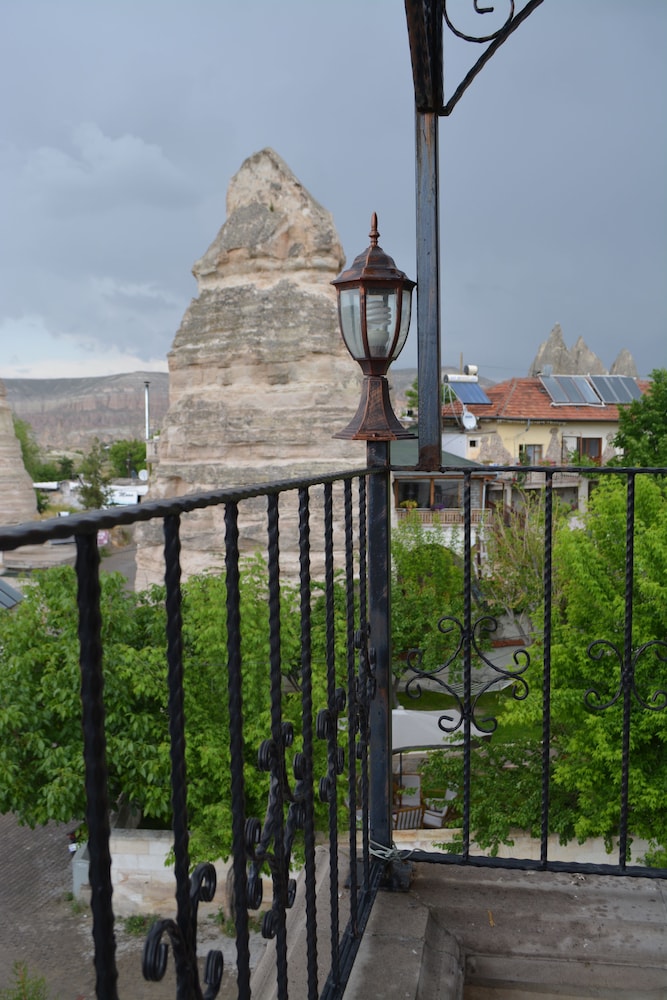 Cappadocia Stone Palace 36/43