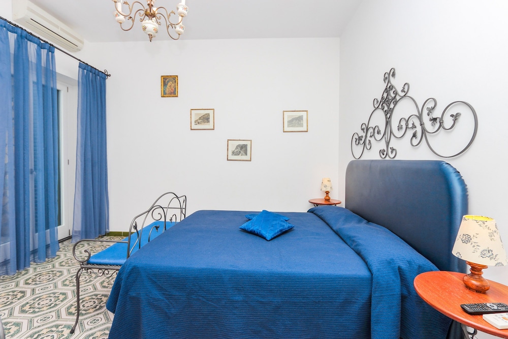 Hotel Villa Maria Pia 42/73