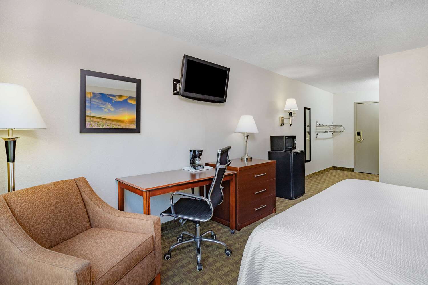 Days Inn By Wyndham Cambridge 23/41