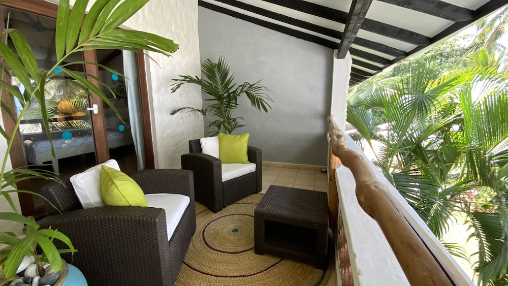 Pinewood Beach Resort and Spa 25/50