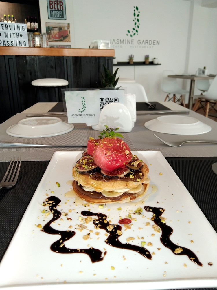 La Veranda Hotel 33/44