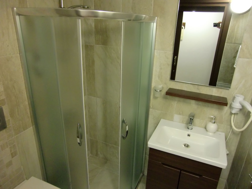 Hotel Happy Caretta 44/47