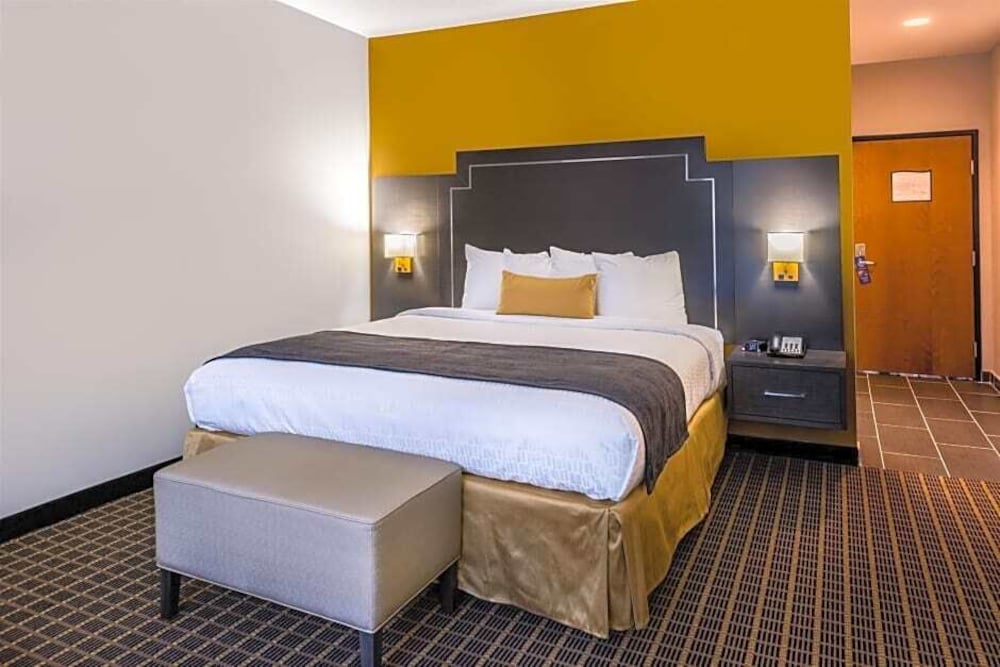 Best Western Plus Regency Park 13/43