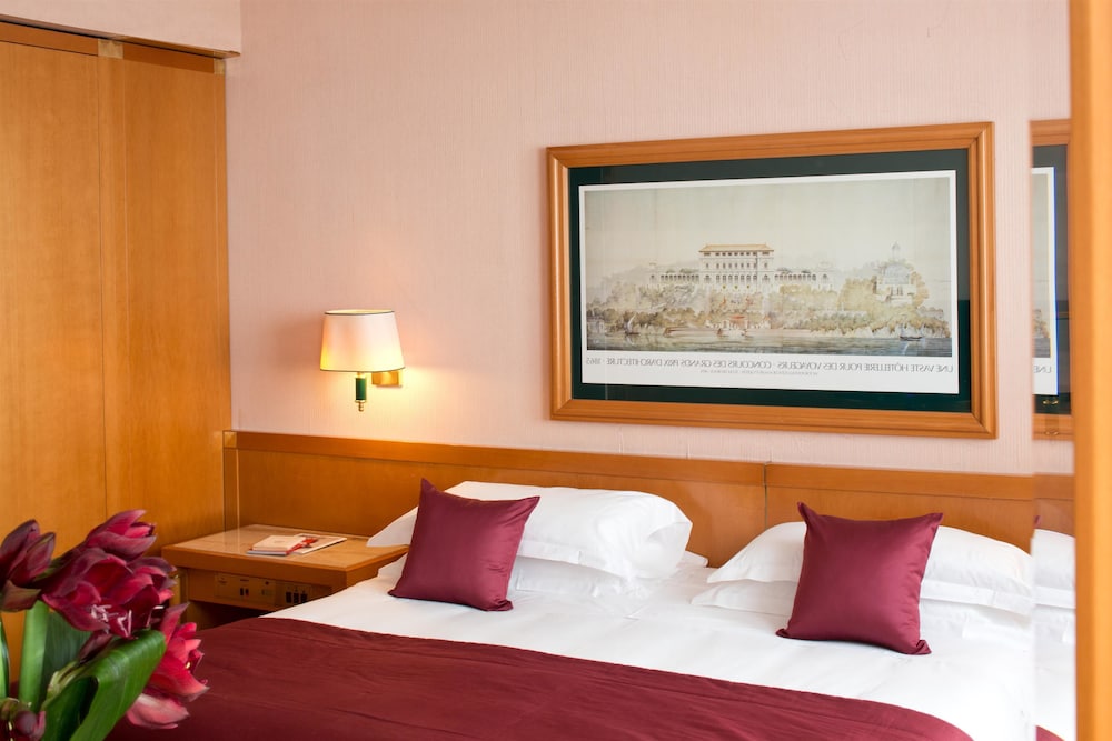 Starhotels President 51/63
