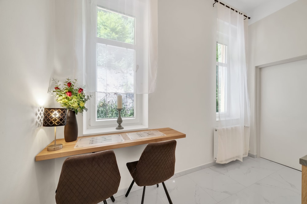Villa Gloria 3/57