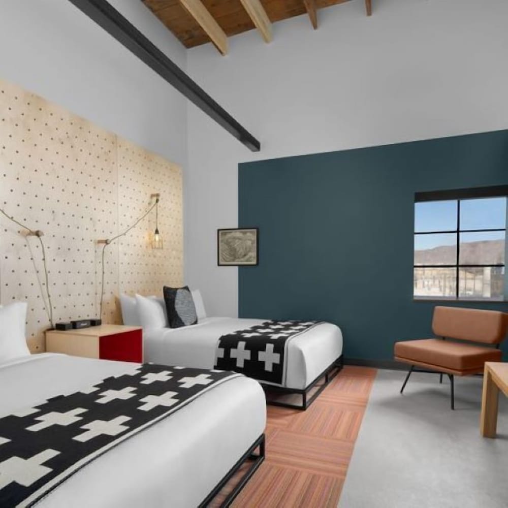Evo Hotel 30/69