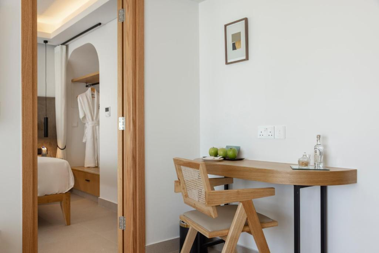 Paphos Hills Resort & Spa by Brown Hotels 12/13