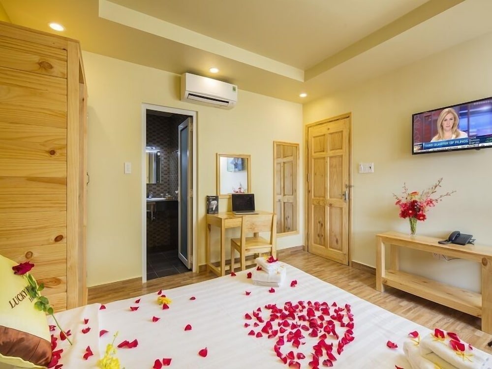 Lucky Phu Quoc Hotel 32/53